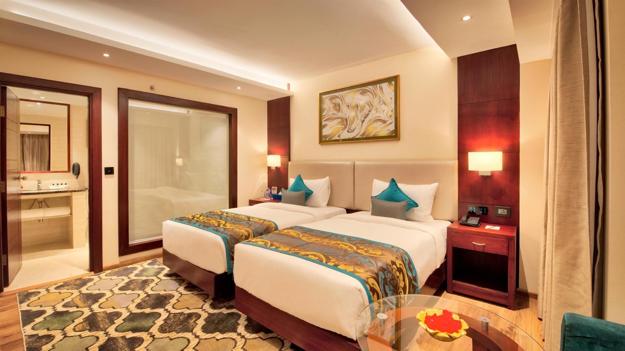 Golden Tulip Essential Jaipur Hotel Exterior foto