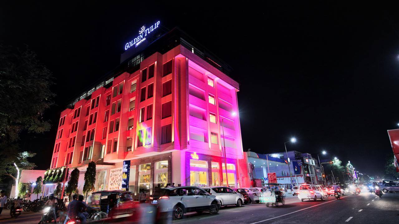 Golden Tulip Essential Jaipur Hotel Exterior foto